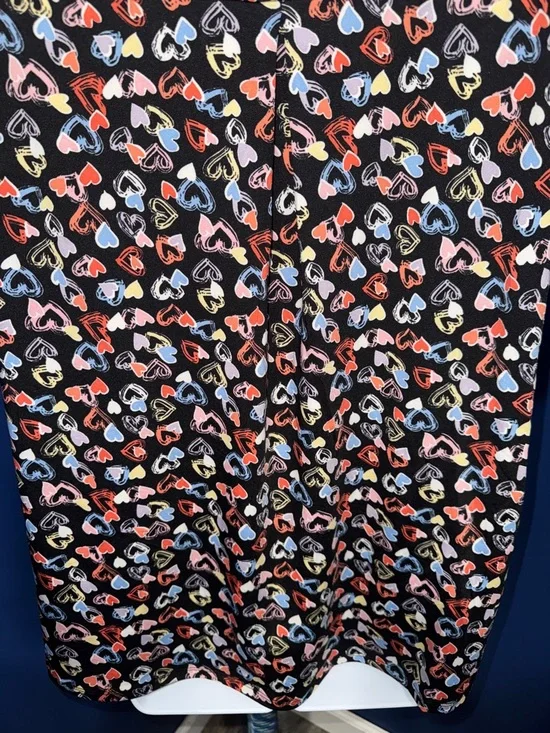 Cocomo-NWT Black Heart-Print Zip Front Blouse Size Large - Picture 15 of 16